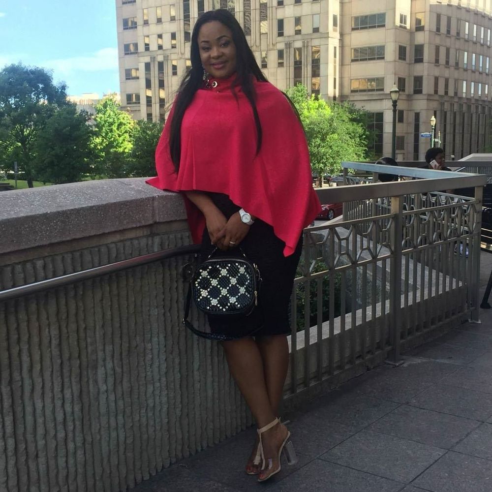 Meet your Posher, Mmenyene